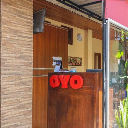 Oyo 2581 Ketut Smile Hotel Denpasar Eksteriør billede