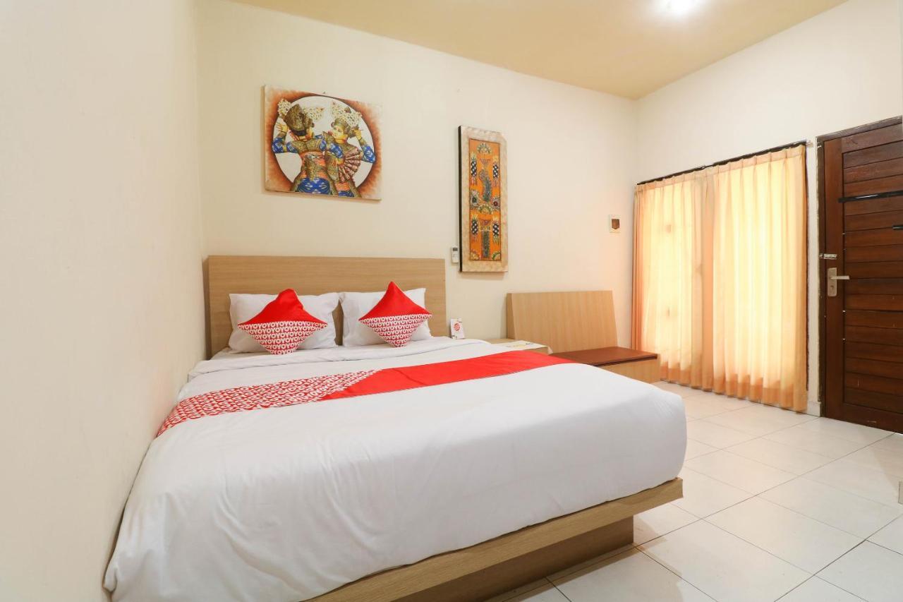 Oyo 2581 Ketut Smile Hotel Denpasar Eksteriør billede