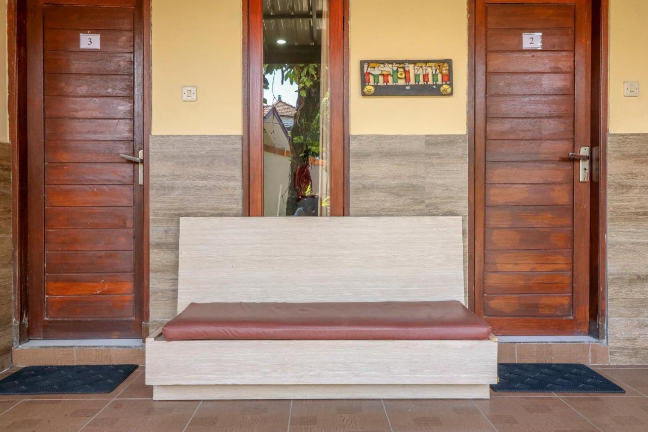 Oyo 2581 Ketut Smile Hotel Denpasar Eksteriør billede