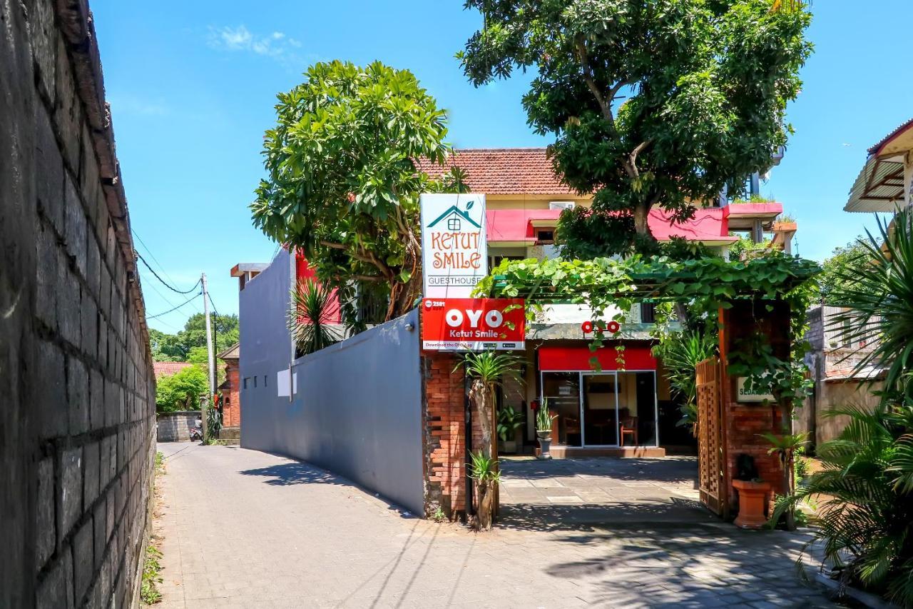 Oyo 2581 Ketut Smile Hotel Denpasar Eksteriør billede